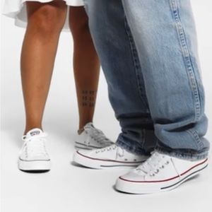 USED all star converse *size 7* *white*